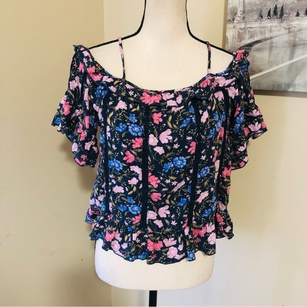American Eagle Outfitters Floral Boho Top